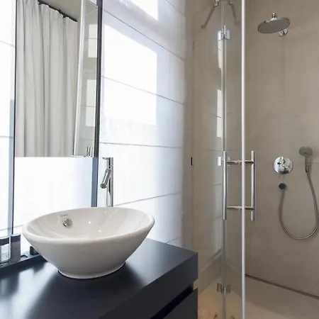 Apartment Penthouse Z Tarasem Poznan